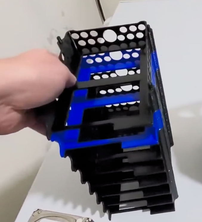 Stackable 3.5" HDD Caddy with Ventilation