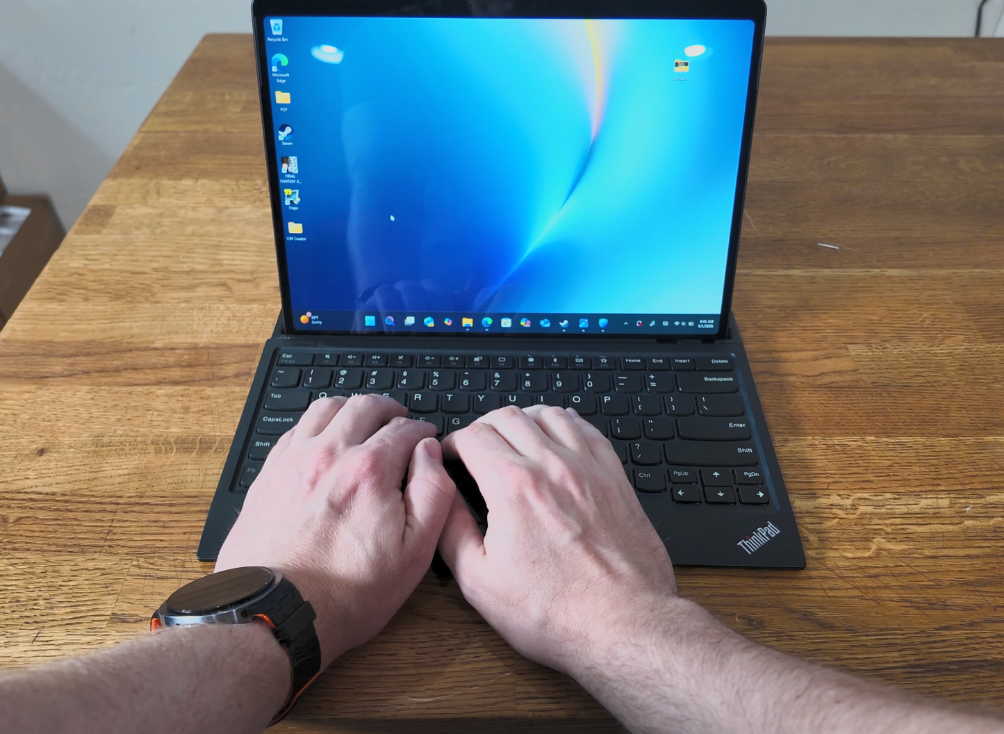 Surface Pro | Keyboard Dock - Slim Pen Edition.